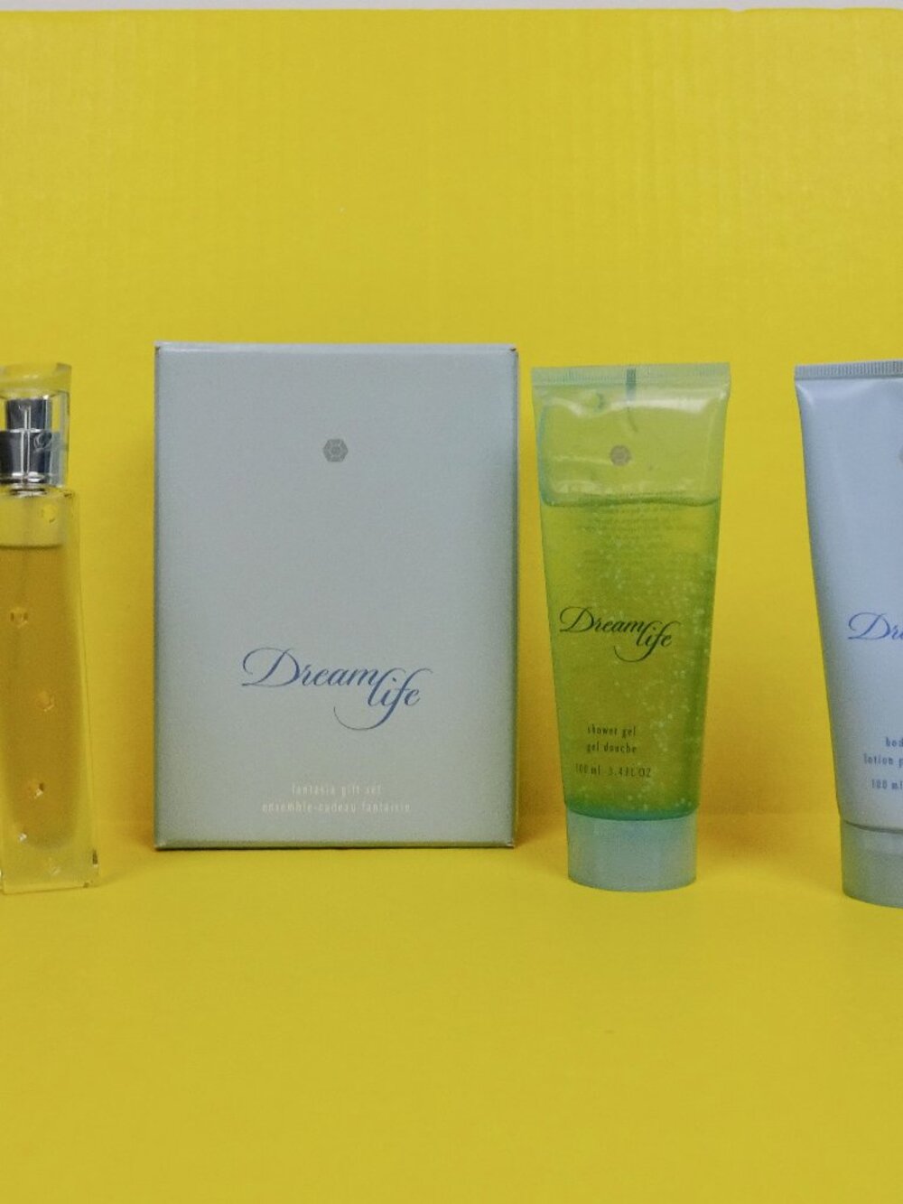 Calice Becker Vintage 2003 Avon Dreamlife Gift Set Eau De Parfum Body Lotion Gel